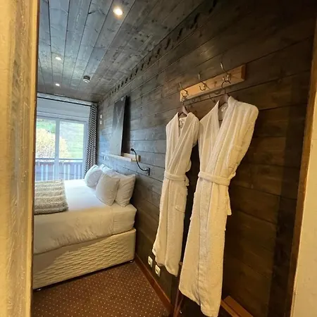 La Chaumiere 3*
