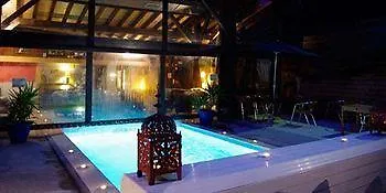 La Chaumiere Hotell