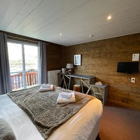 La Chaumiere 3*
